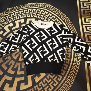 Fendi Black and Cream Knitwear